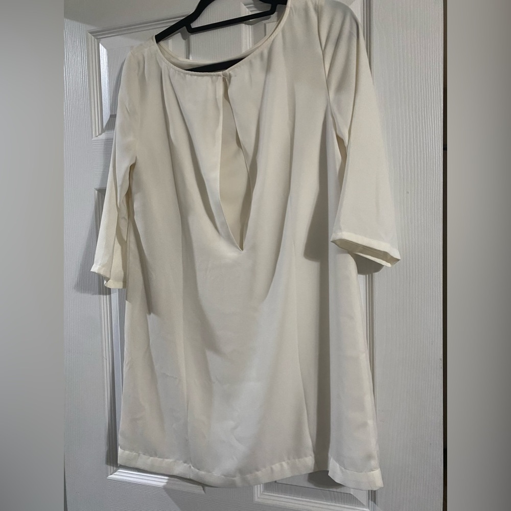 Cream buttoned peephole back Leith mini dress, brand new w/o tags.